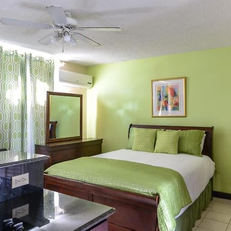 Beach Studio 10 Ocho Rios Kültér fotó
