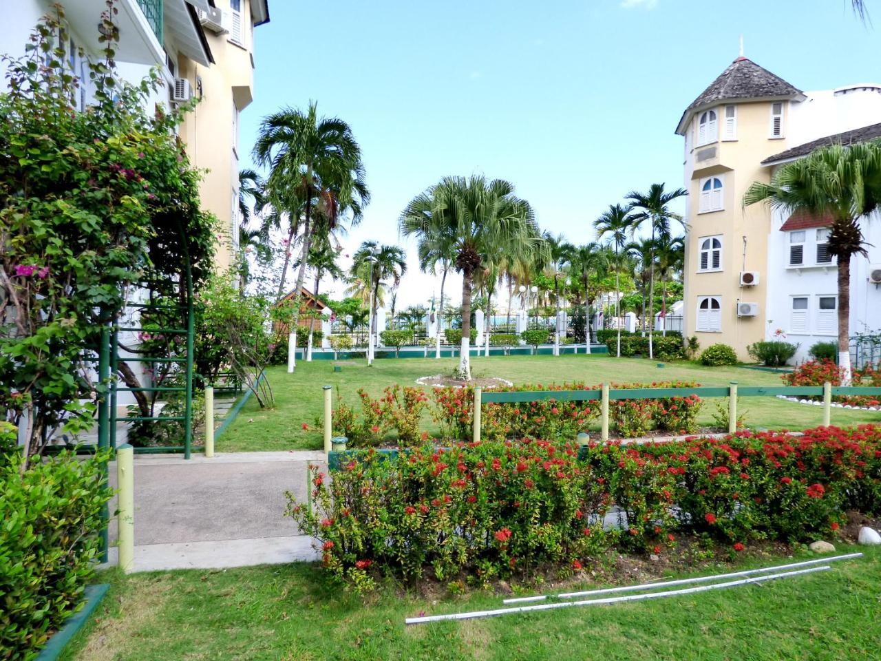 Beach Studio 10 Ocho Rios Kültér fotó